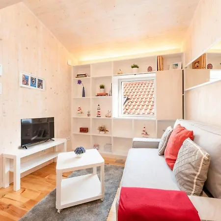 Guestready - Loft With Sweeping Views Of Alfama And The Tagus River Lissabon